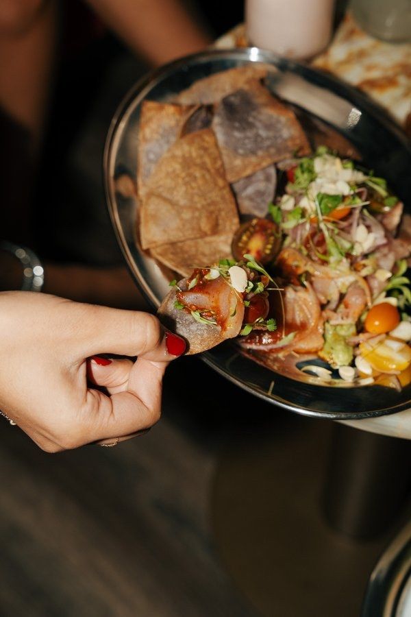 Service à partager au 404, un speakeasy pour petits événements dans le Vieux-Montréal.